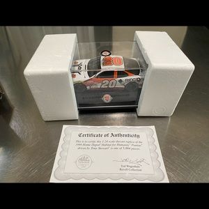 Tony Stewart #20 1999 Home Depot / Habitat For Humanity Pontiac 1:24 Scale